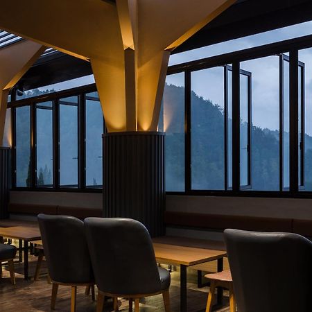 Allura Azana Resort Tawangmangu Eksteriør billede