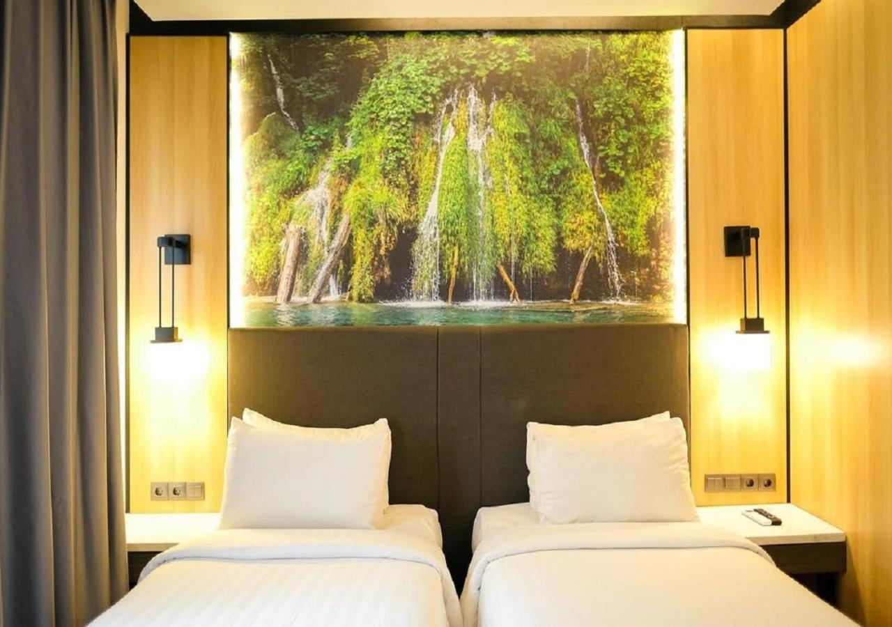 Allura Azana Resort Tawangmangu Eksteriør billede